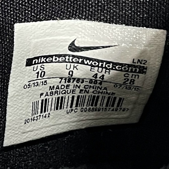 Nike Kobe 10 Elite Commander Size 10 Black Sneakers (Retail Price $300) - Picture 8 of 8